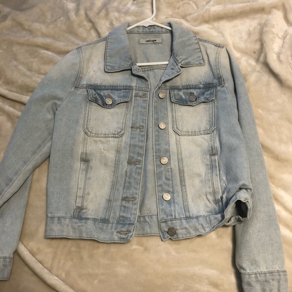 Size S, refuge jean jacket - Picture 1 of 2